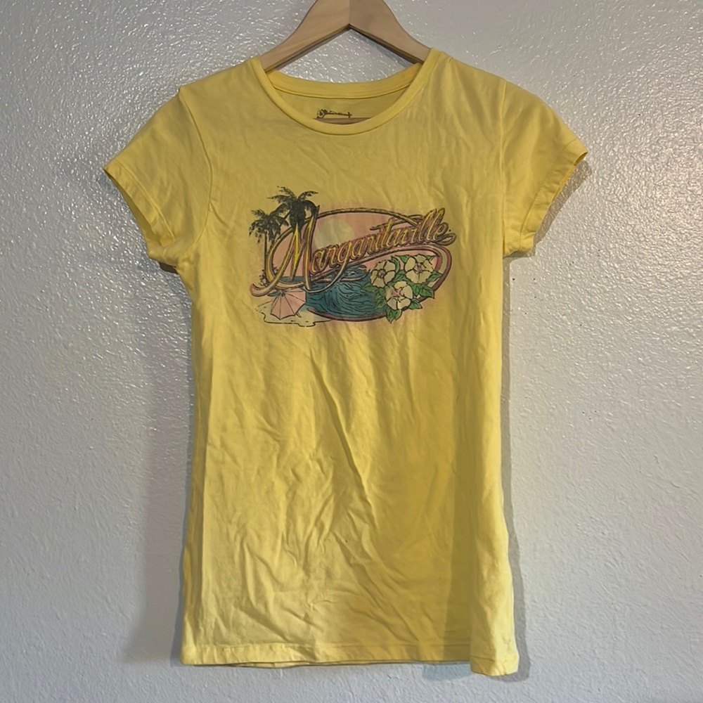 Margaritaville yellow short sleeve tee shirt size med
